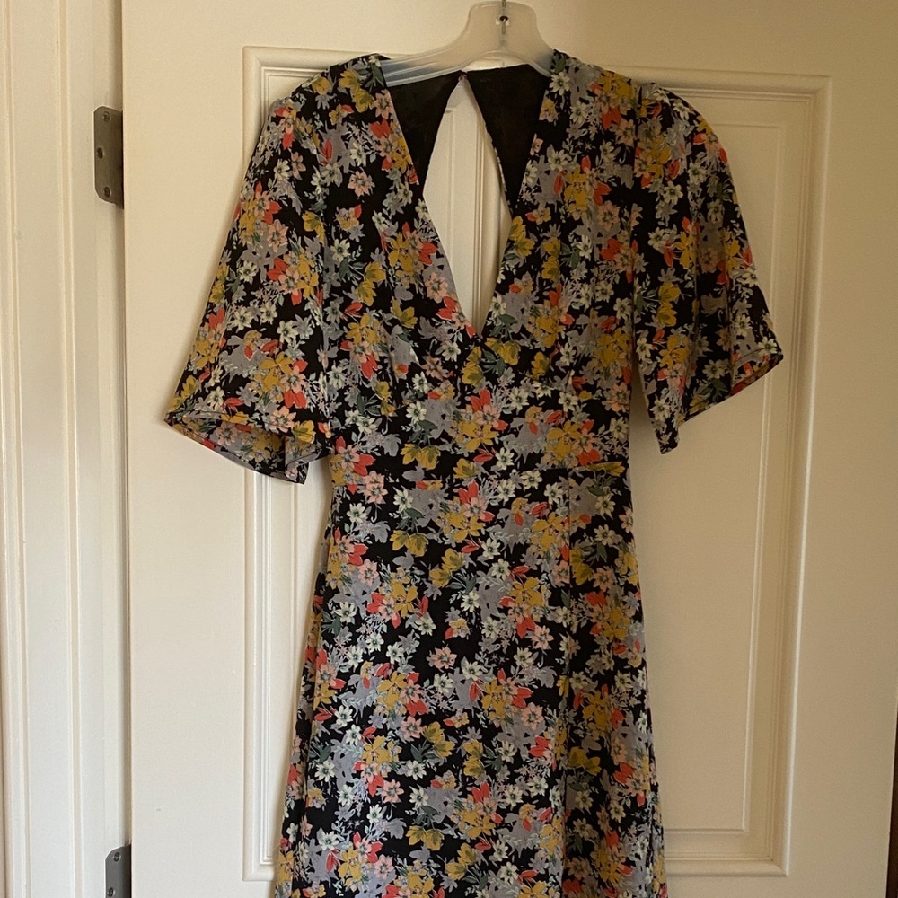 Floral V-Neck Black Midi Dress with Flutter Sleeves